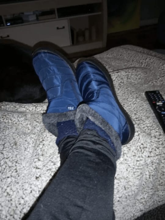 Customer photo review of Bottes Matelassées d’Hiver Imperméables avec Fourrure – Style et Confort