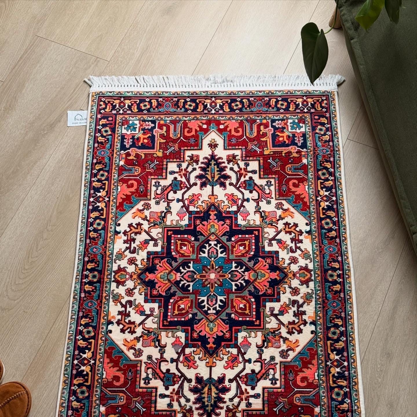 Customer photo review of Tajalli Padded Prayer Mat