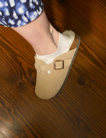 Customer photo review of Pantoufles Boston en Daim Doublées de Fourrure