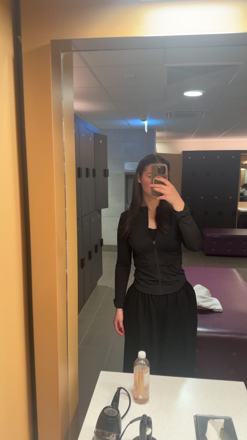 Customer photo review of Buddha Stones Lässige, schlichte Haremshose für Damen mit Taschen