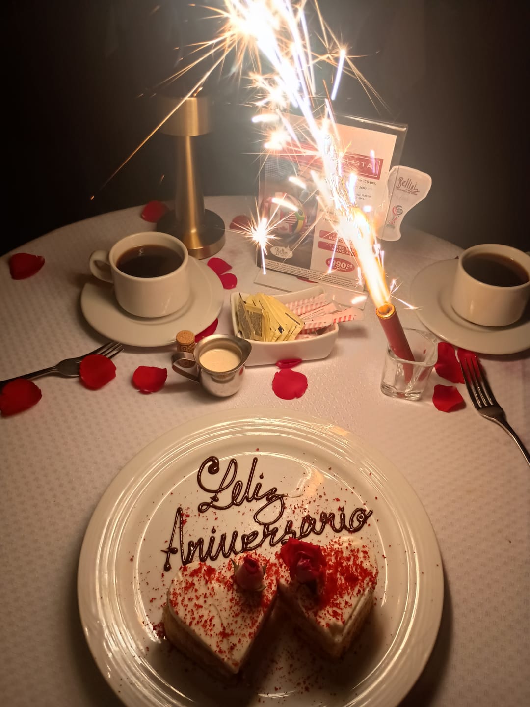 Customer photo review of Cena Romántica Mes de las Madres