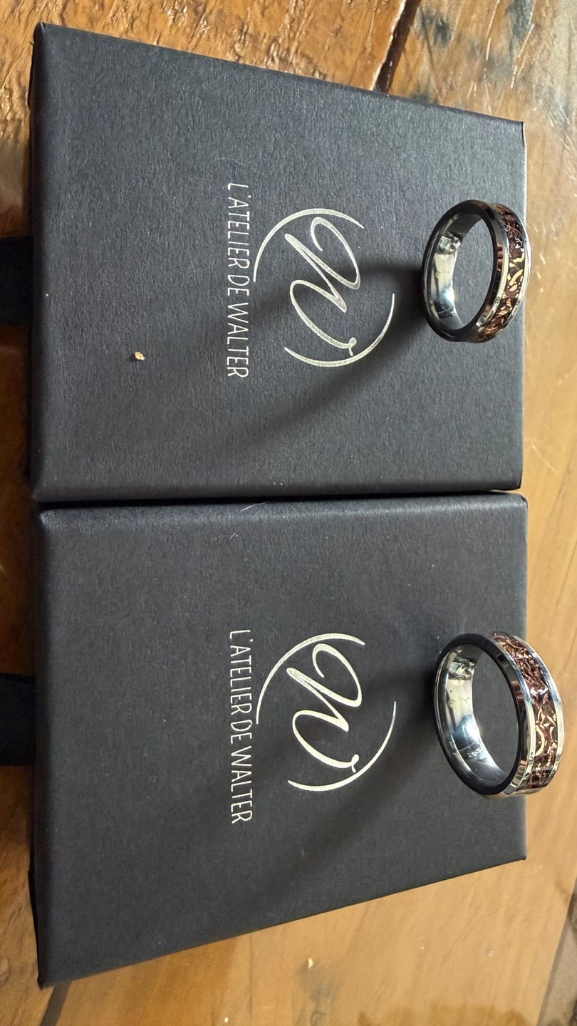 Customer photo review of Bague "L'Énigme Cuivrée" - Tungstène