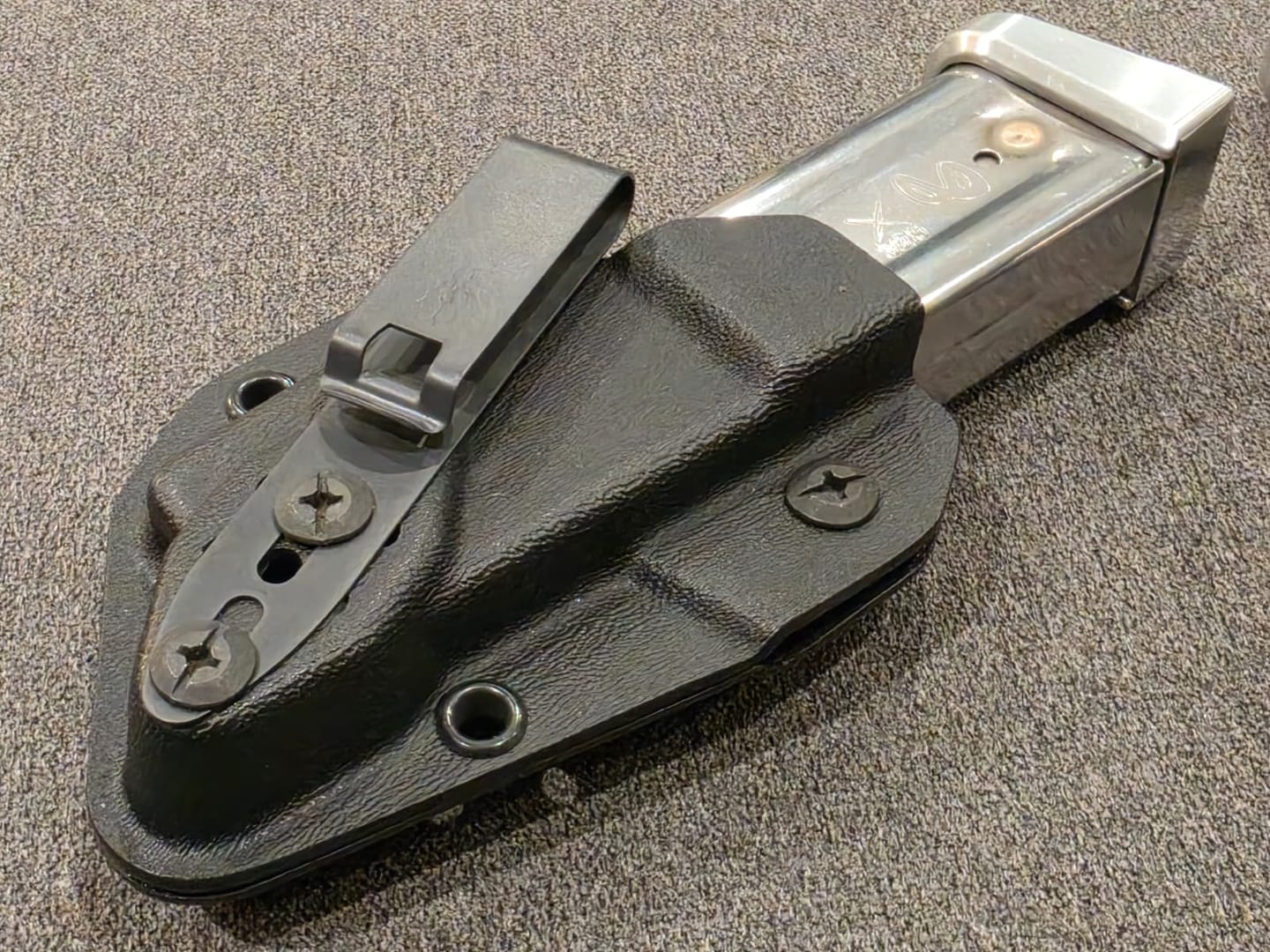 Customer photo review of Contour - Ergonomic IWB Ambi Magazine Carrier