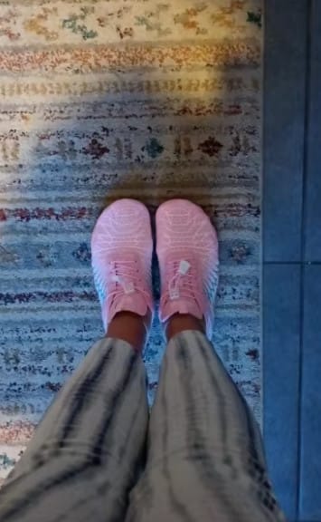 Customer photo review of Chaussures Pieds Nus Légères à Séchage Rapide