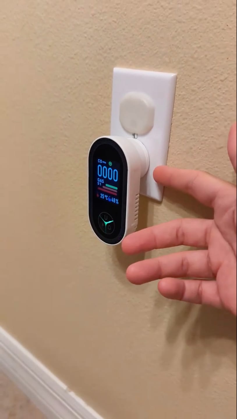 Customer photo review of OxySafe™ RV & Motorhome CO Detector