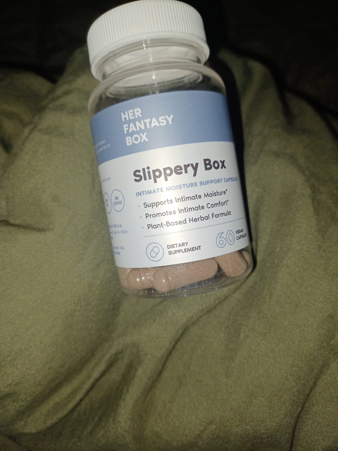 Customer photo review of Slippery Box - Extra Moisture Support Capsules