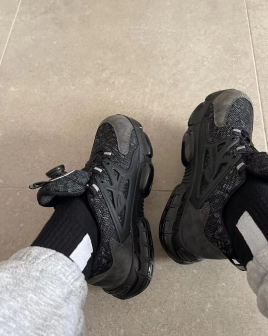 Customer photo review of Chaussures de Sécurité avec Bouton Rotatif - Parker en Acier & Coussin d'Air