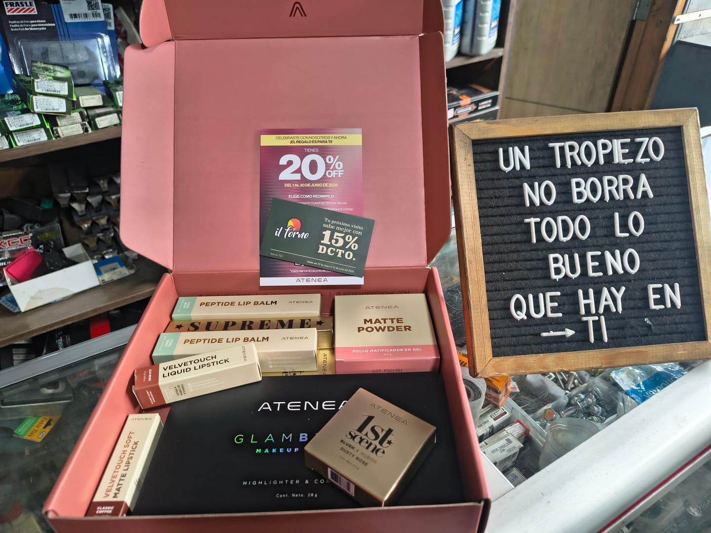 Customer photo review of RUBORES COMPACTO 1ST SCENE