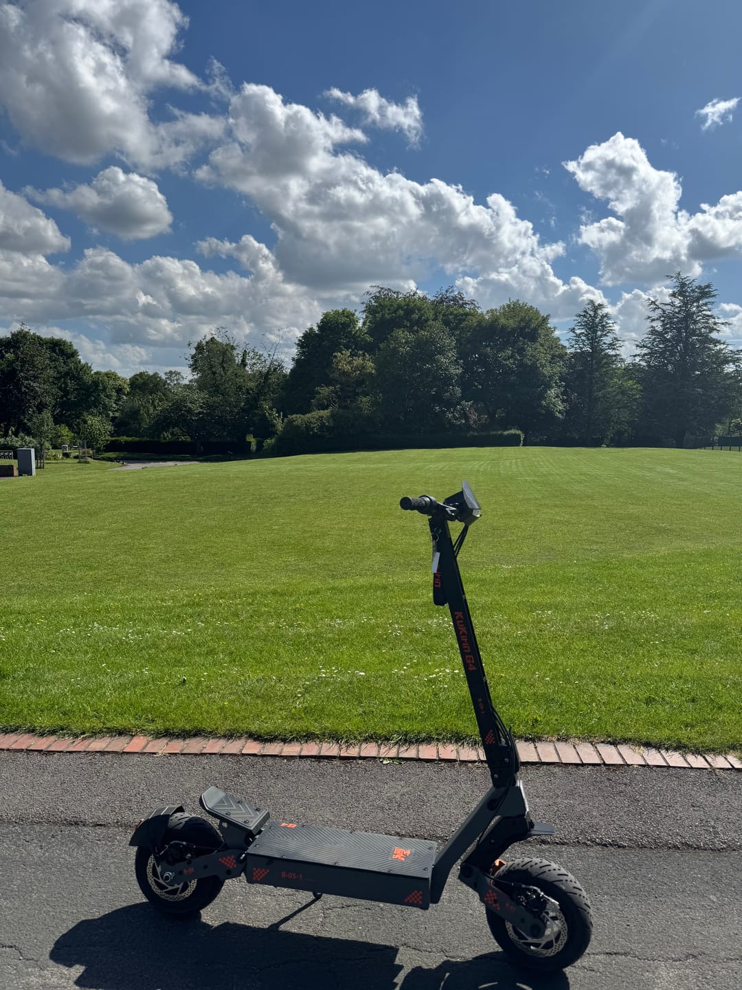 Customer photo review of KuKirin (Kugoo) G4 Electric Scooter 2026 Version