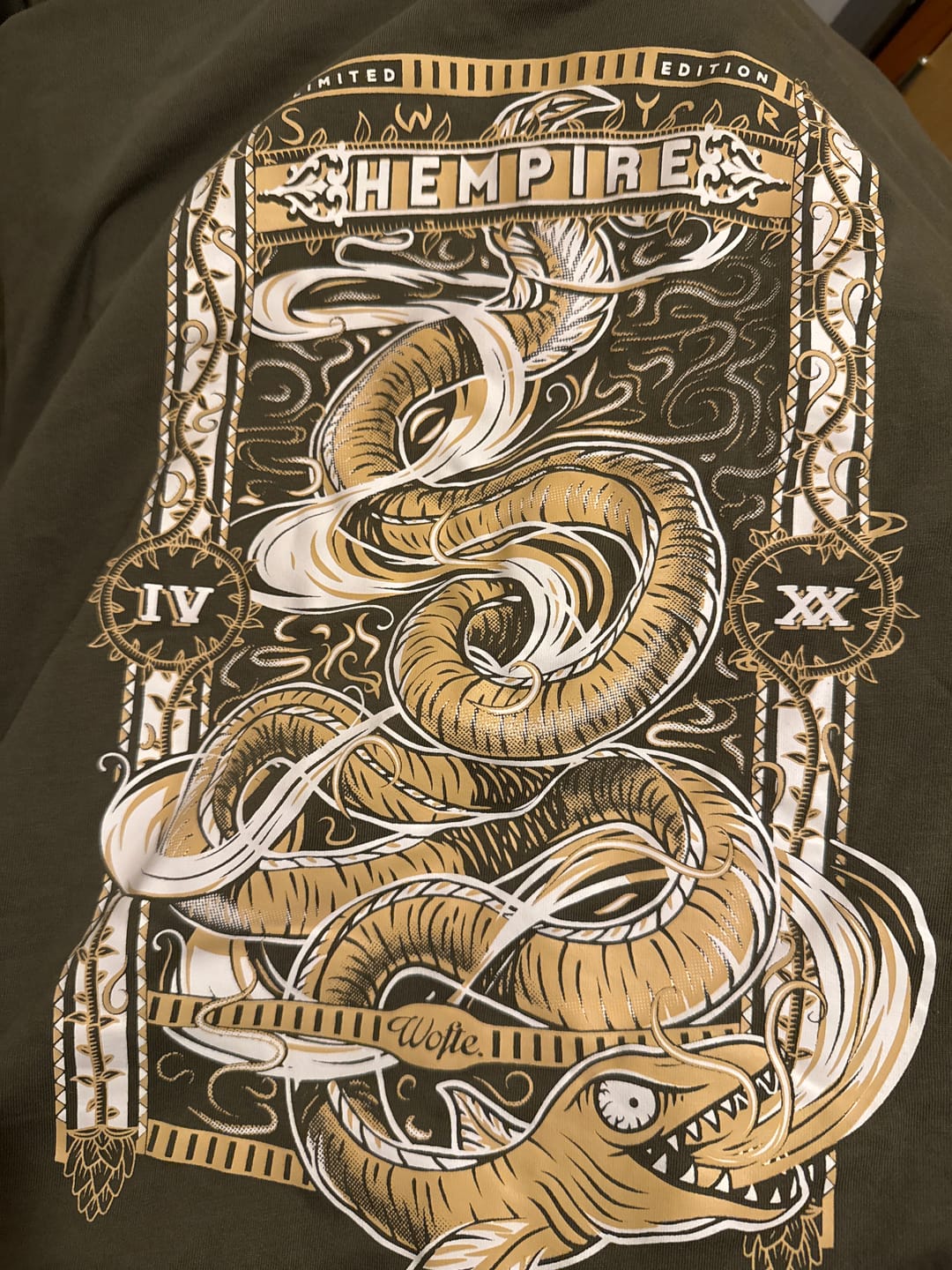 Customer photo review of Hempire T-Shirt