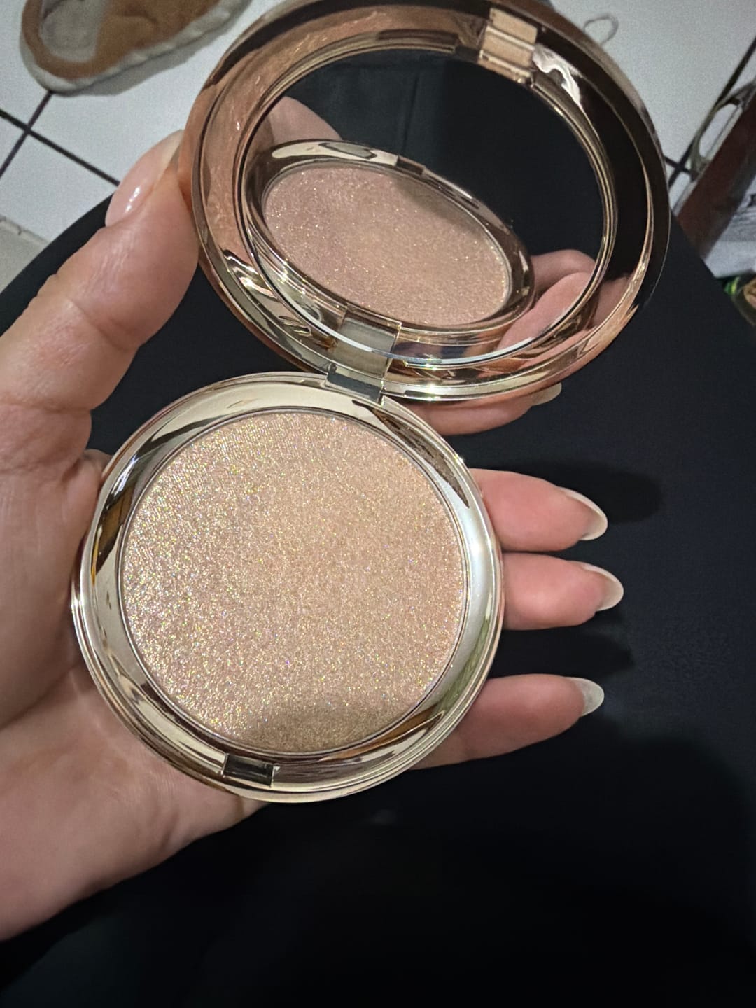 Customer photo review of ILUMINADOR EFECTO HÚMEDO SUBLIME