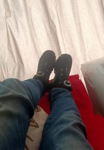 Customer photo review of Bottines de Sécurité Imperméables avec Bouton Rotatif