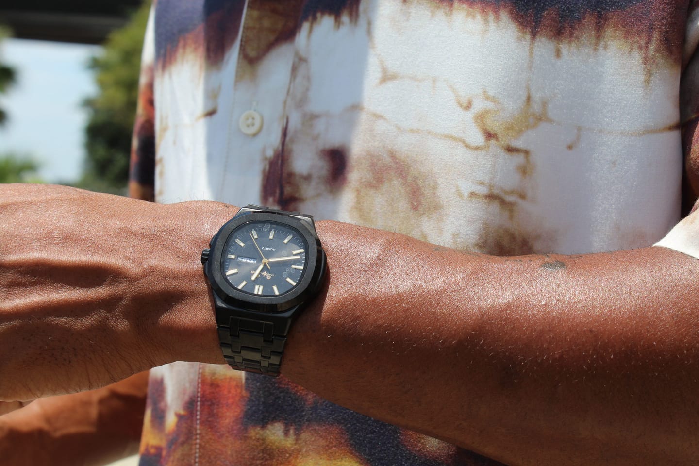 Customer photo review of Lucky Fours® Brone