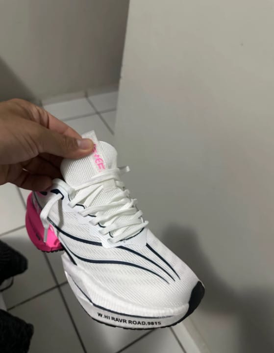Customer photo review of Baskets de Course Légères & Confortables