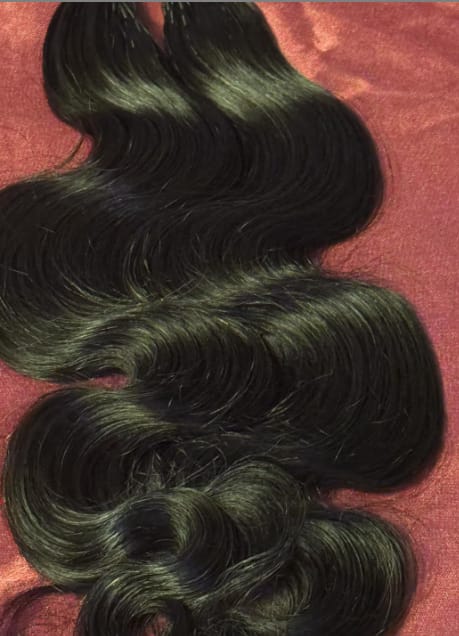 Customer photo review of Wavymy Body Wave Miracle Knots Feather Crochet Human Hair Boho Braids Lightweight Hair Extension