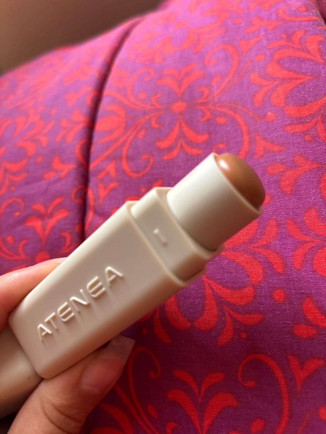 Customer photo review of BRONZER CREMOSO EN BARRA COLLECTION