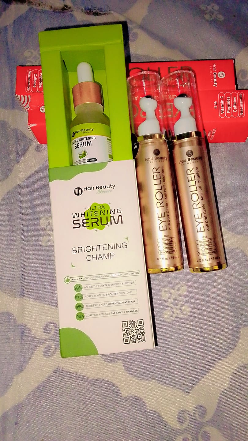 Customer photo review of Eye Roller | Eliminates Dark Circles & Puffy Eyes