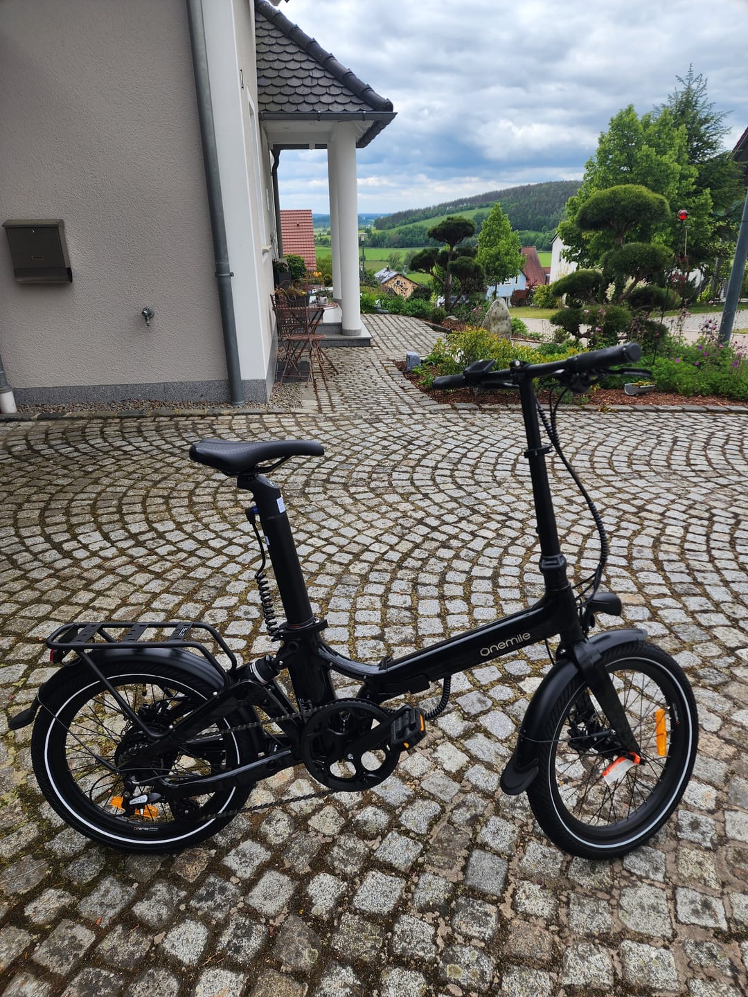 Customer photo review of Onemile Nomad Folding Ebikes