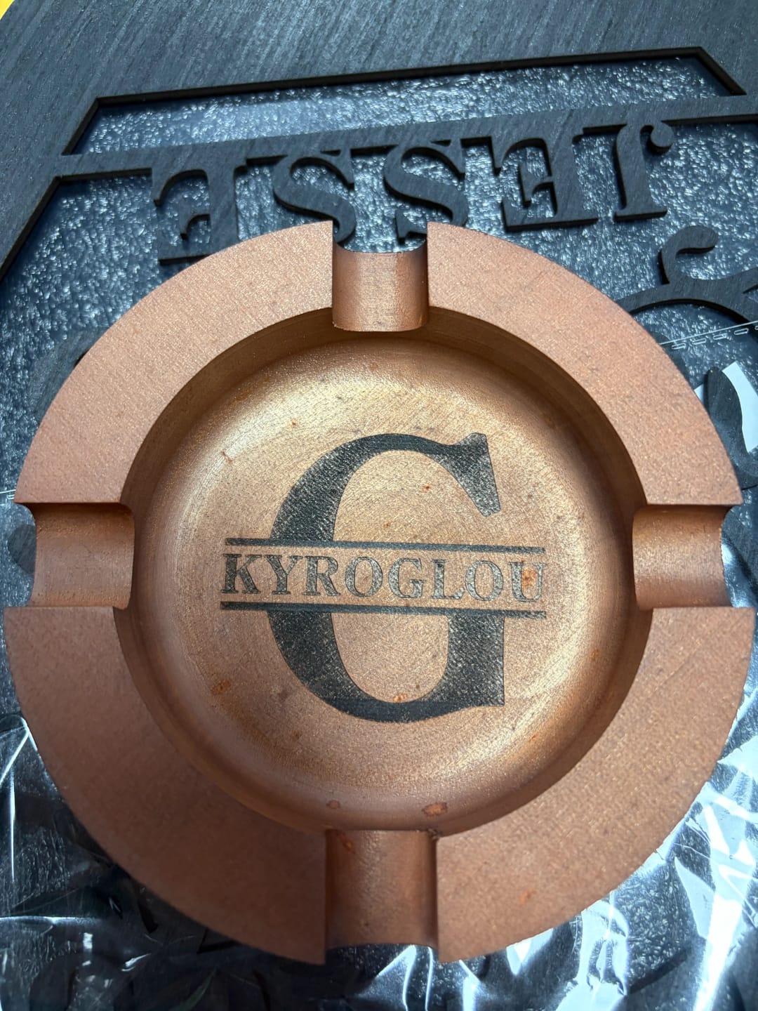 Customer photo review of Personalized Name Walnut Cigar Ash Tray for Dad,Grandpa,Boyfriend,Friend