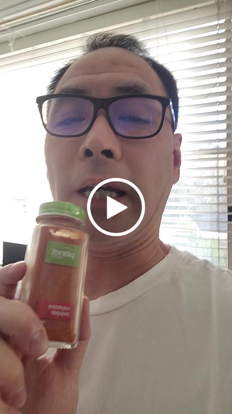 Customer video review of Cayenne Pepper Powder 40g - Certified Organic