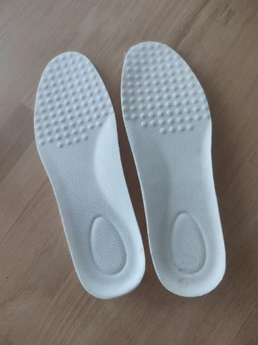 Customer photo review of Semelles en mousse pour toutes les chaussures