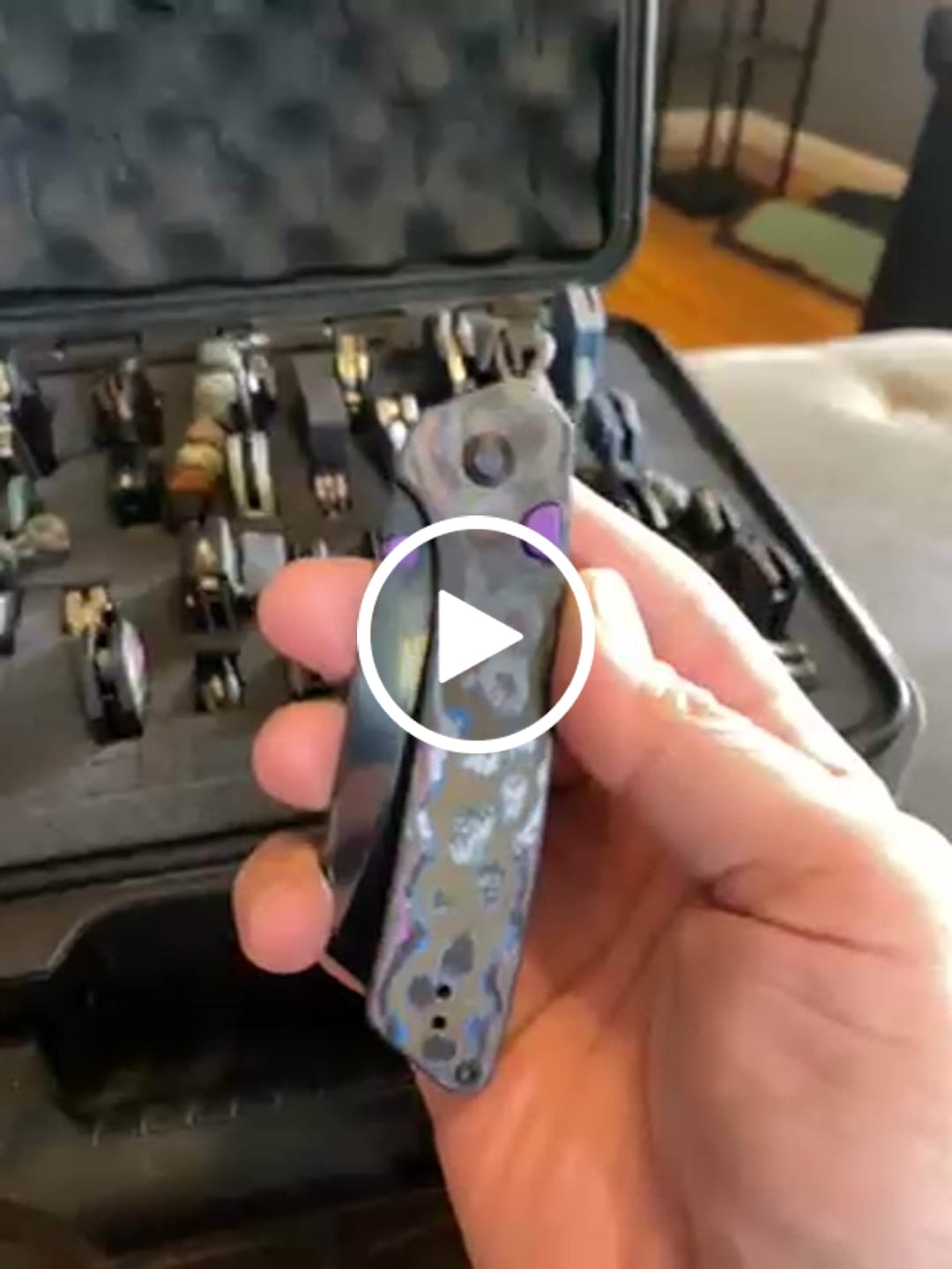 Customer video review of Kizer Madrac Button Liner Lock Camo Carbon Mirror DLC S45VN BLADE DISTRICT EXCLUSIVE
