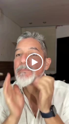 Customer video review of 3 Aceites + 1 Shampoo Para Barba · Paquete 4 Piezas