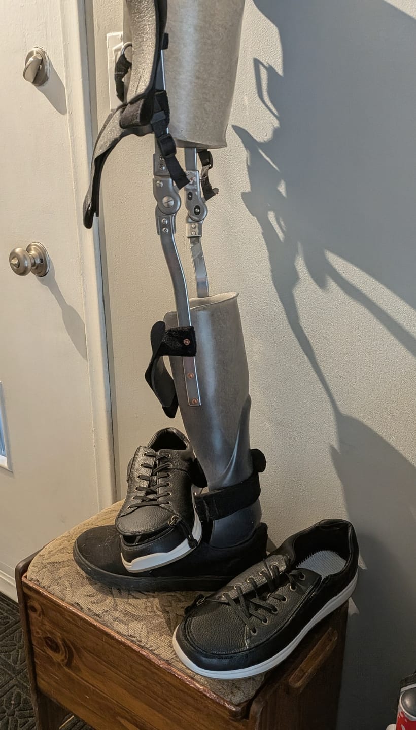 Customer photo review of Men's Black Leather BILLY Comfort Lows (CPMA Approved)