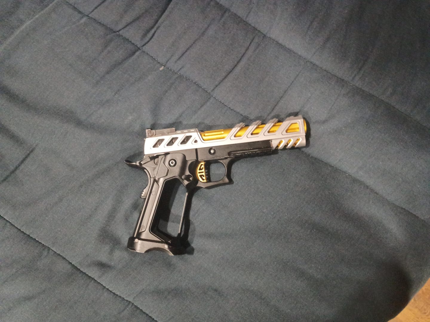 Customer photo review of LA Capa Customs 5.1 "VENOM” Aluminum Slide