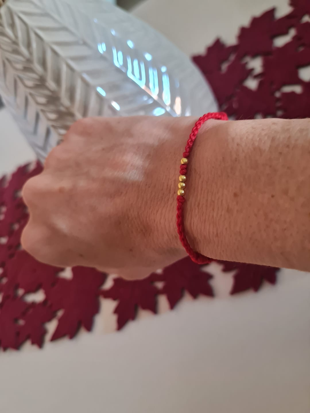 Customer photo review of Tibetisches Glücksarmband mit kleinen Perlen
