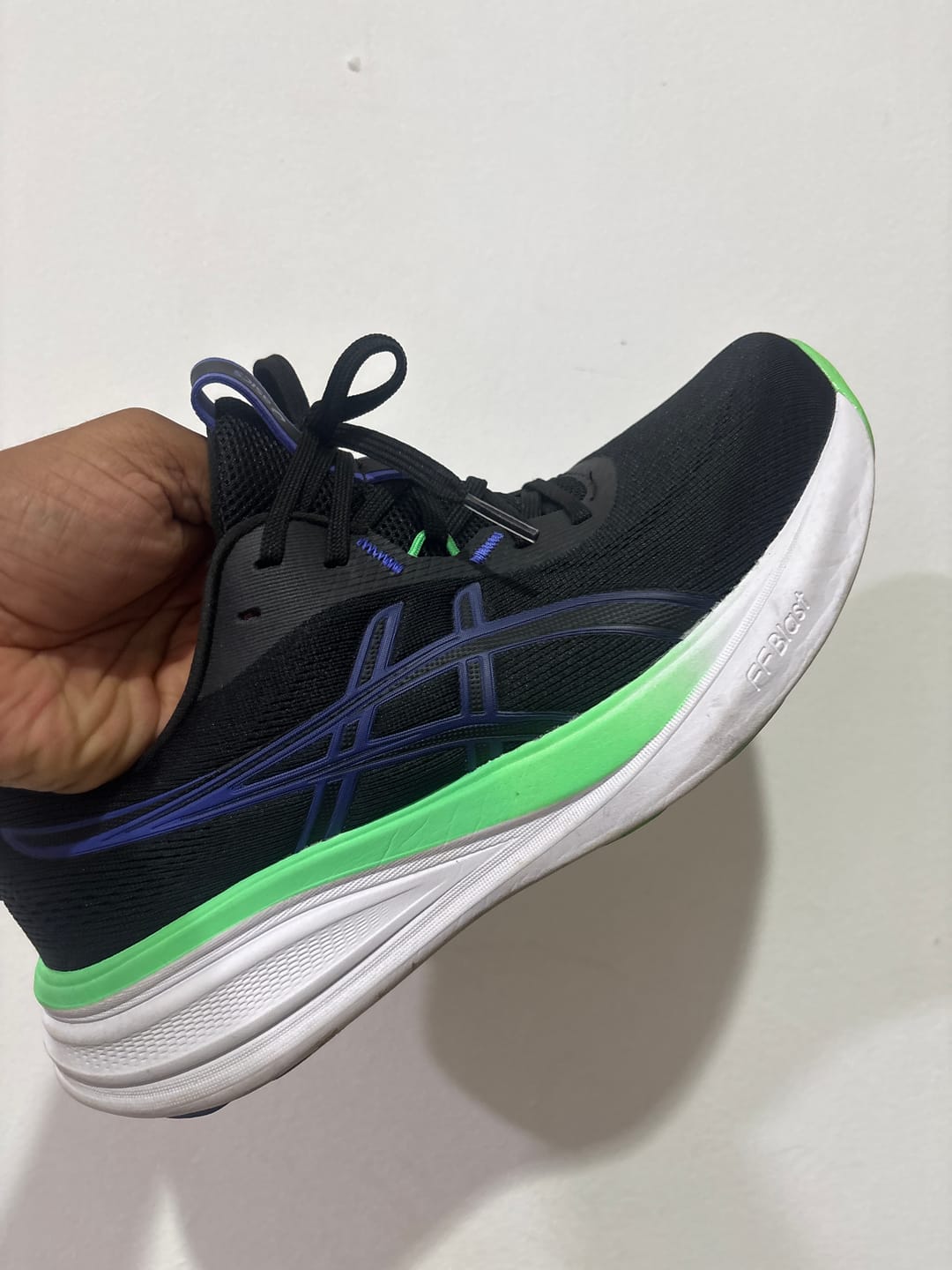 Customer photo review of Asics Gel Pulse 17 Hombre Black Cobalt Burst