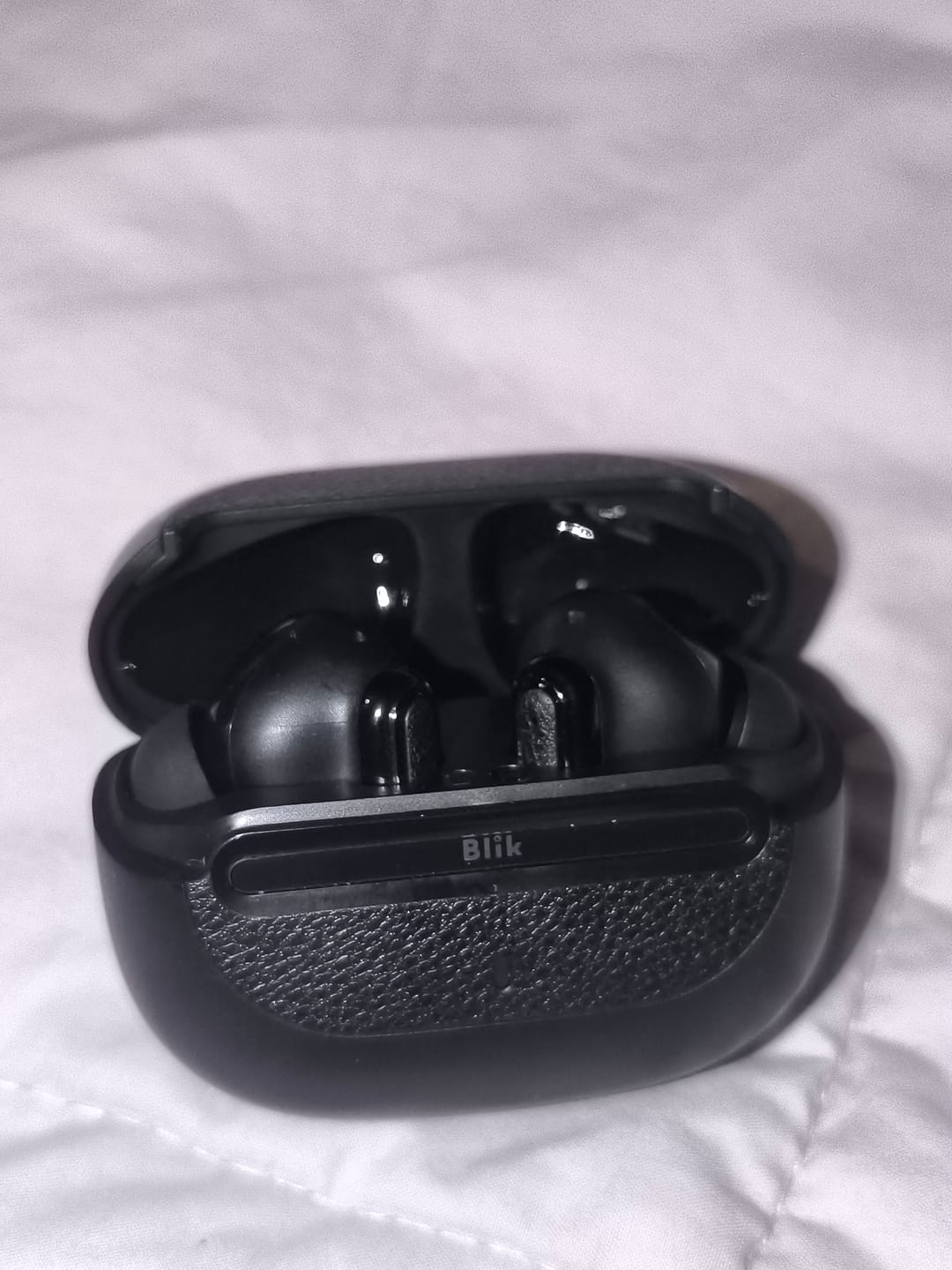 Customer photo review of Audifonos Bluetooth Blik Air950 Cancelación de ruido 40 hrs