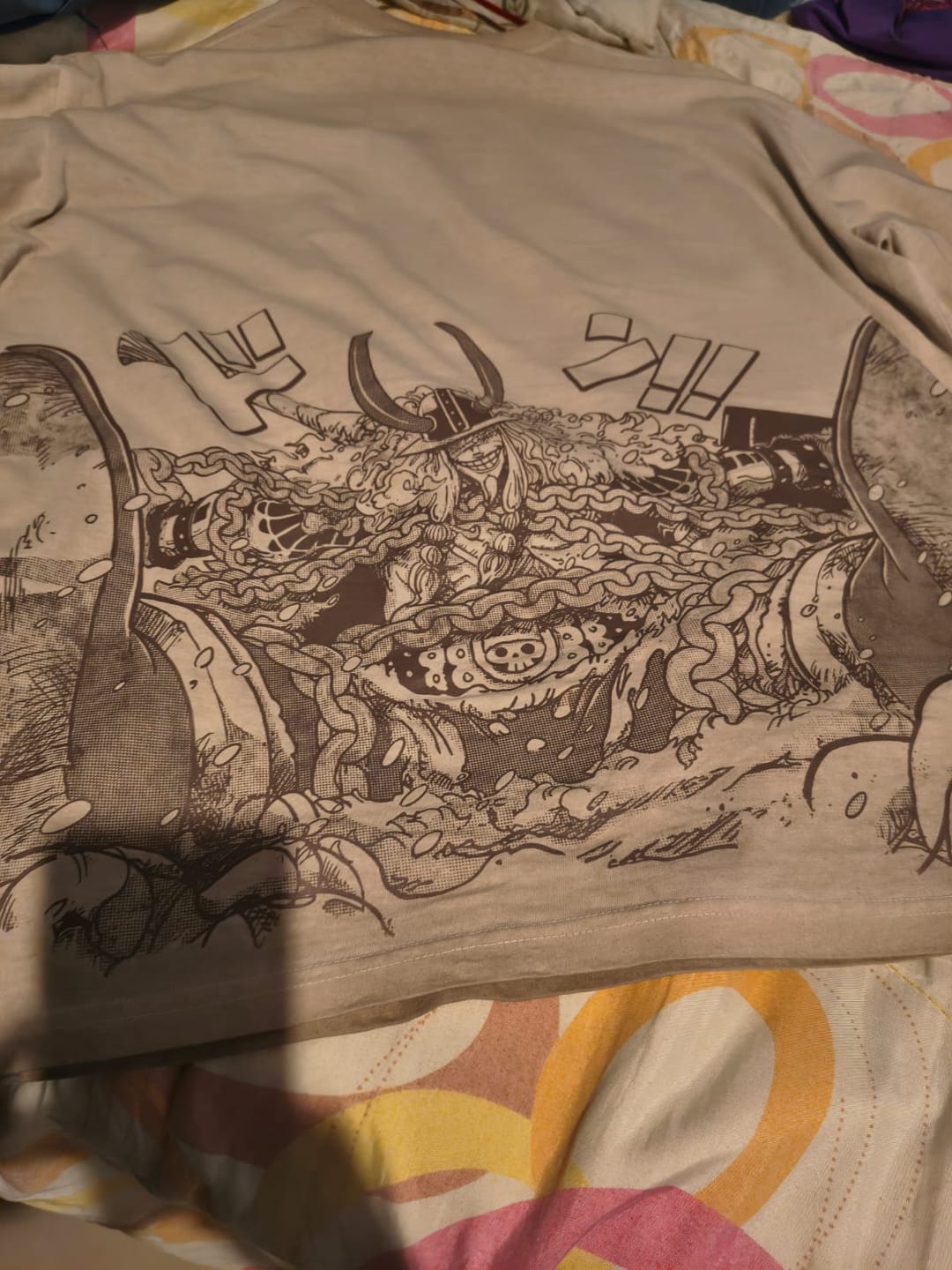 Customer photo review of Camisa Loki - One Piece