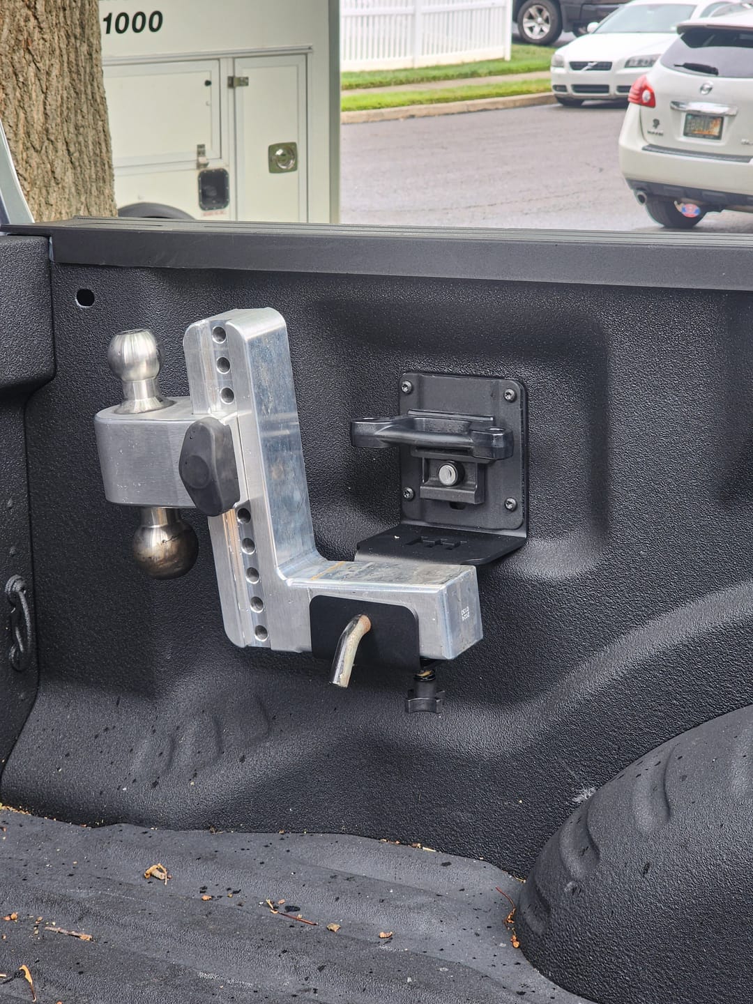 Customer photo review of Hitcholder™ Receiver - Ford BoxLink