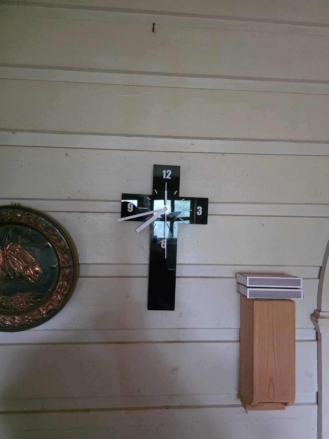 Customer photo review of Christianartworkshop Minimalist Silent Cross Wall Clock in Red, White & Black for Peaceful Spaces