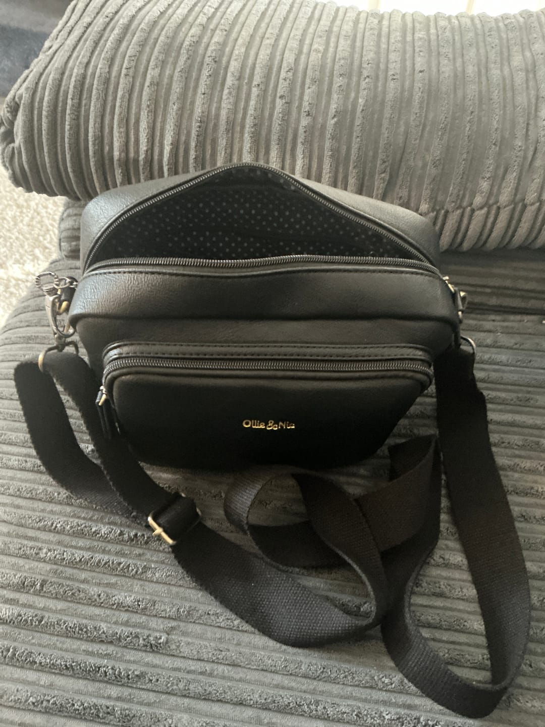 Customer photo review of Bertie Maxi Crossbody - Black