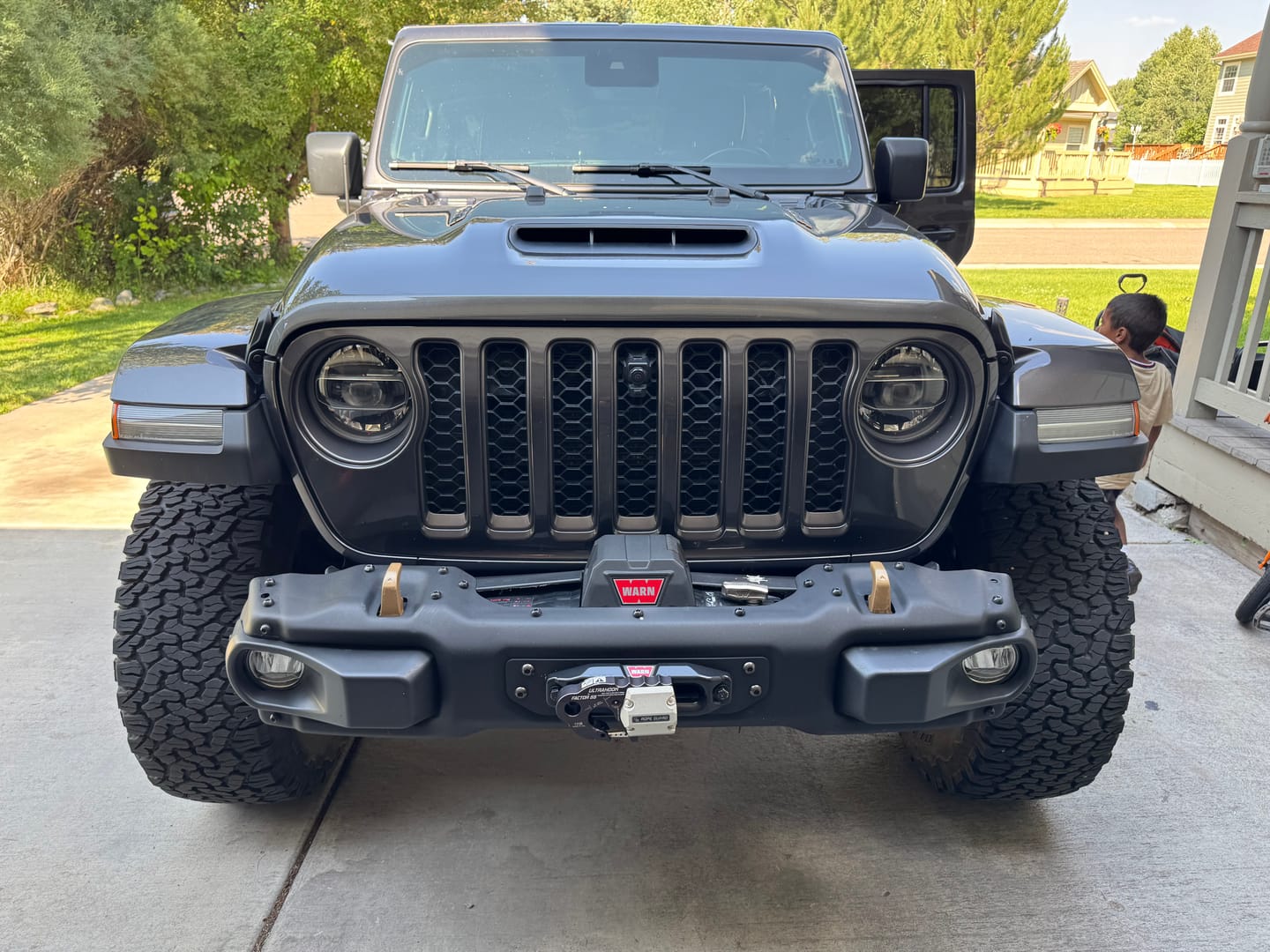 Customer photo review of Custom Paint Matched Front Grille – Refreshed Style fits Jeep Wrangler JL/ Gladiator JT
