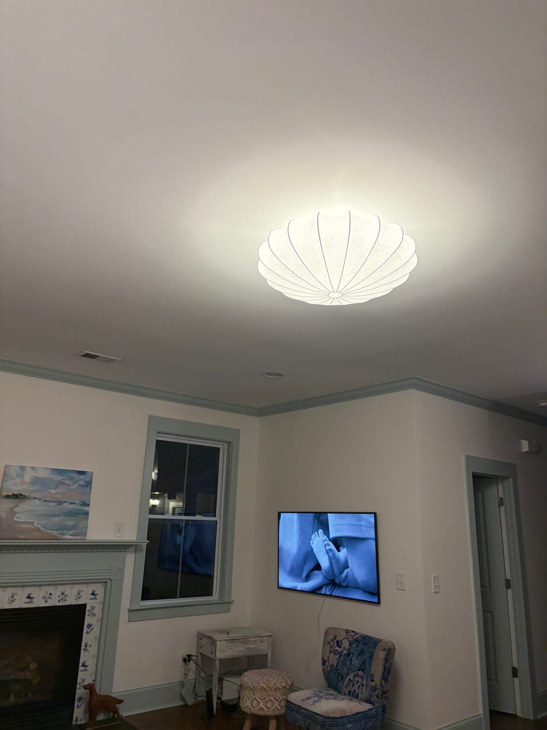 Customer photo review of Mid-Century Modern White Flush Mount Light