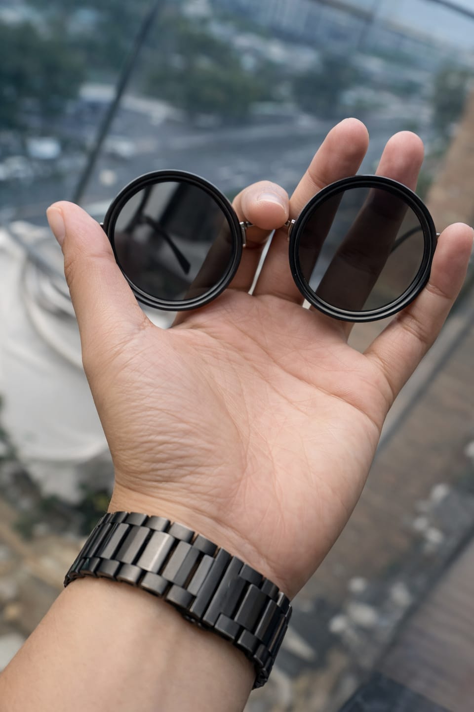 Customer photo review of Luce™ Ayarlanabilir Renk Tonlu Güneş Gözlüğü