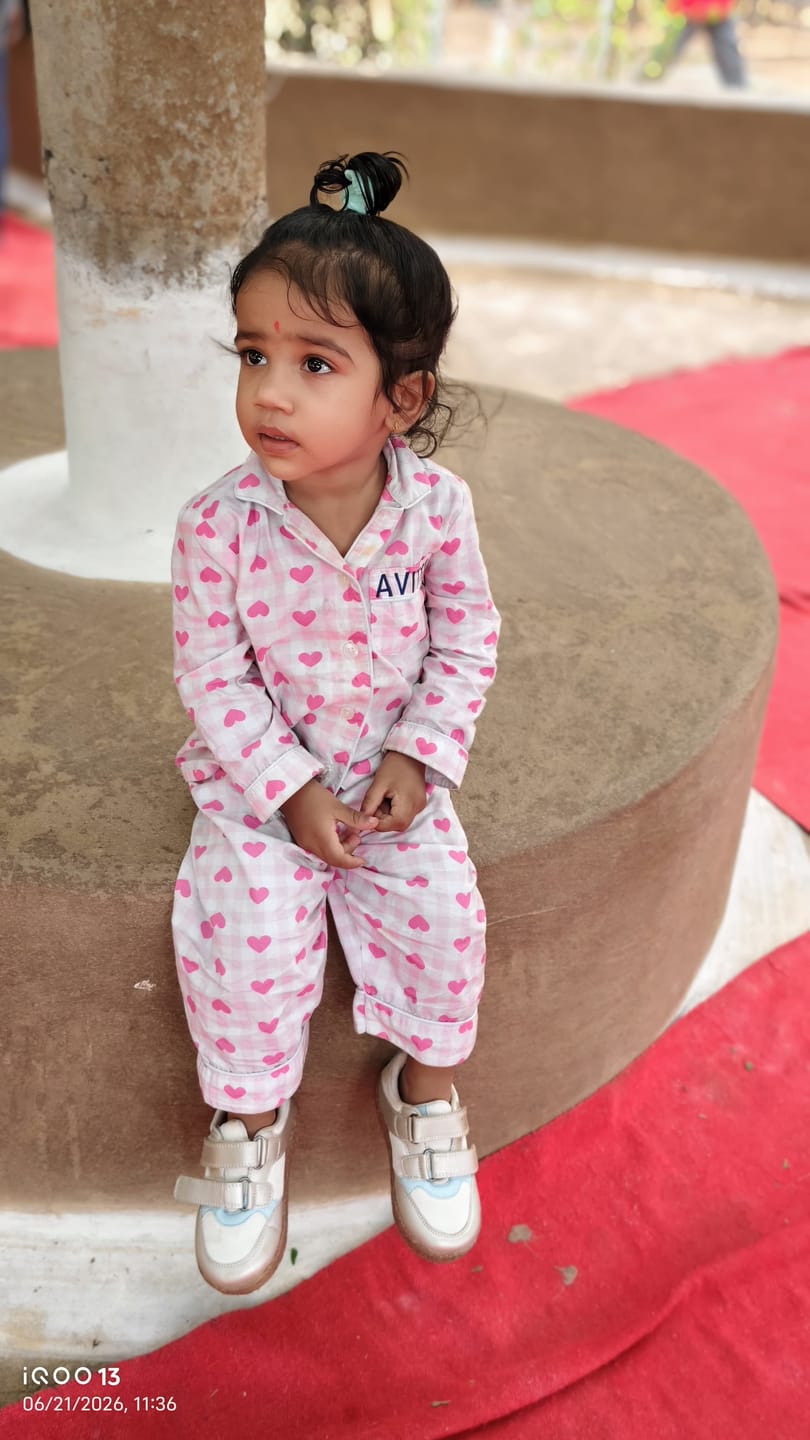 Customer photo review of Pink Checks with Hearts Night Suit