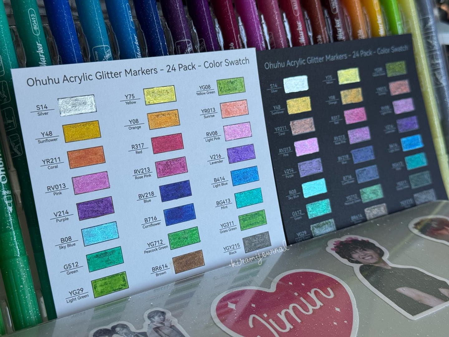Customer photo review of Ohuhu Acrylic Metallic Glitter Markers, 24 Colors - 0.7mm & 3mm Tip Paint Pens