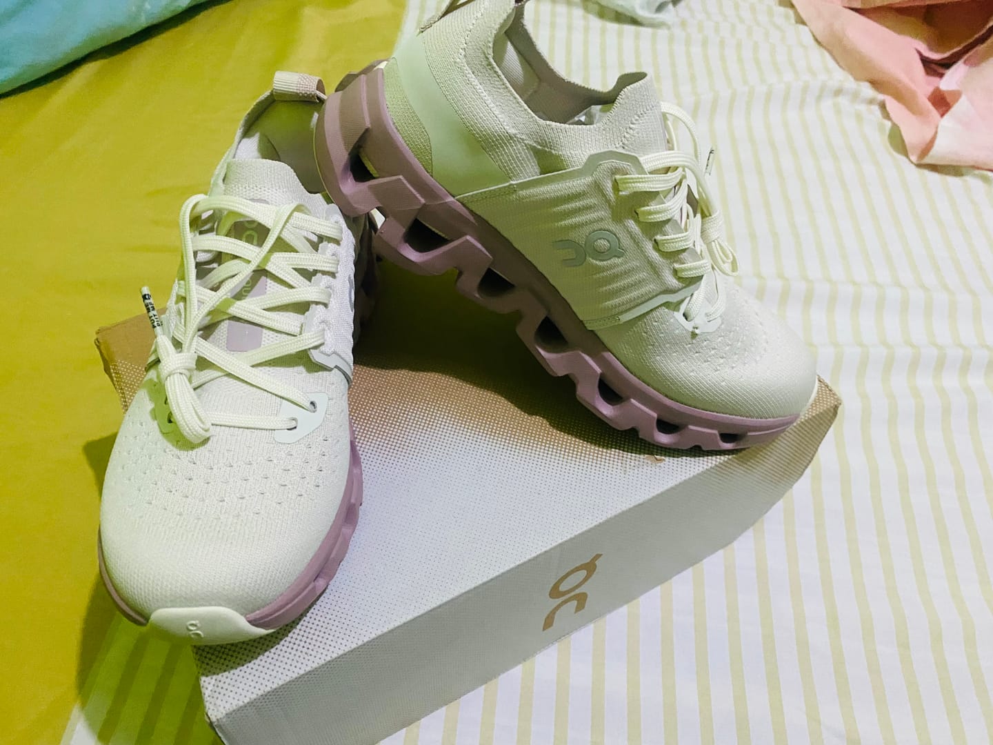 Customer photo review of Cloudswift 4 Pearl Mauve - CSM