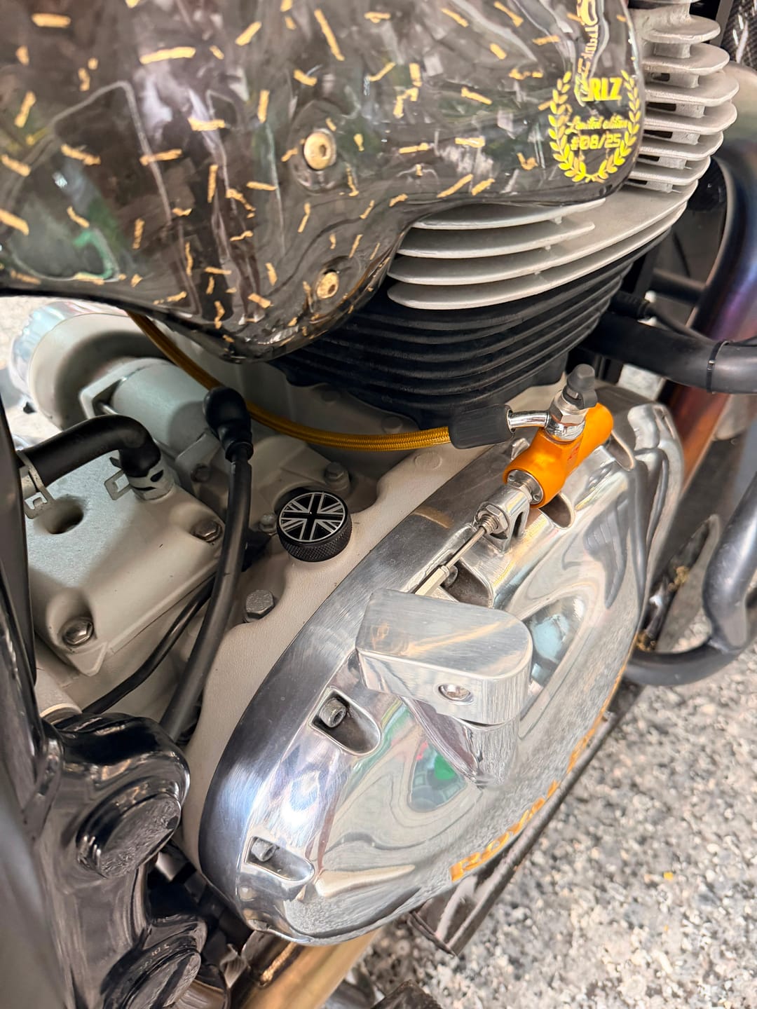 Customer photo review of engine oil filler cap