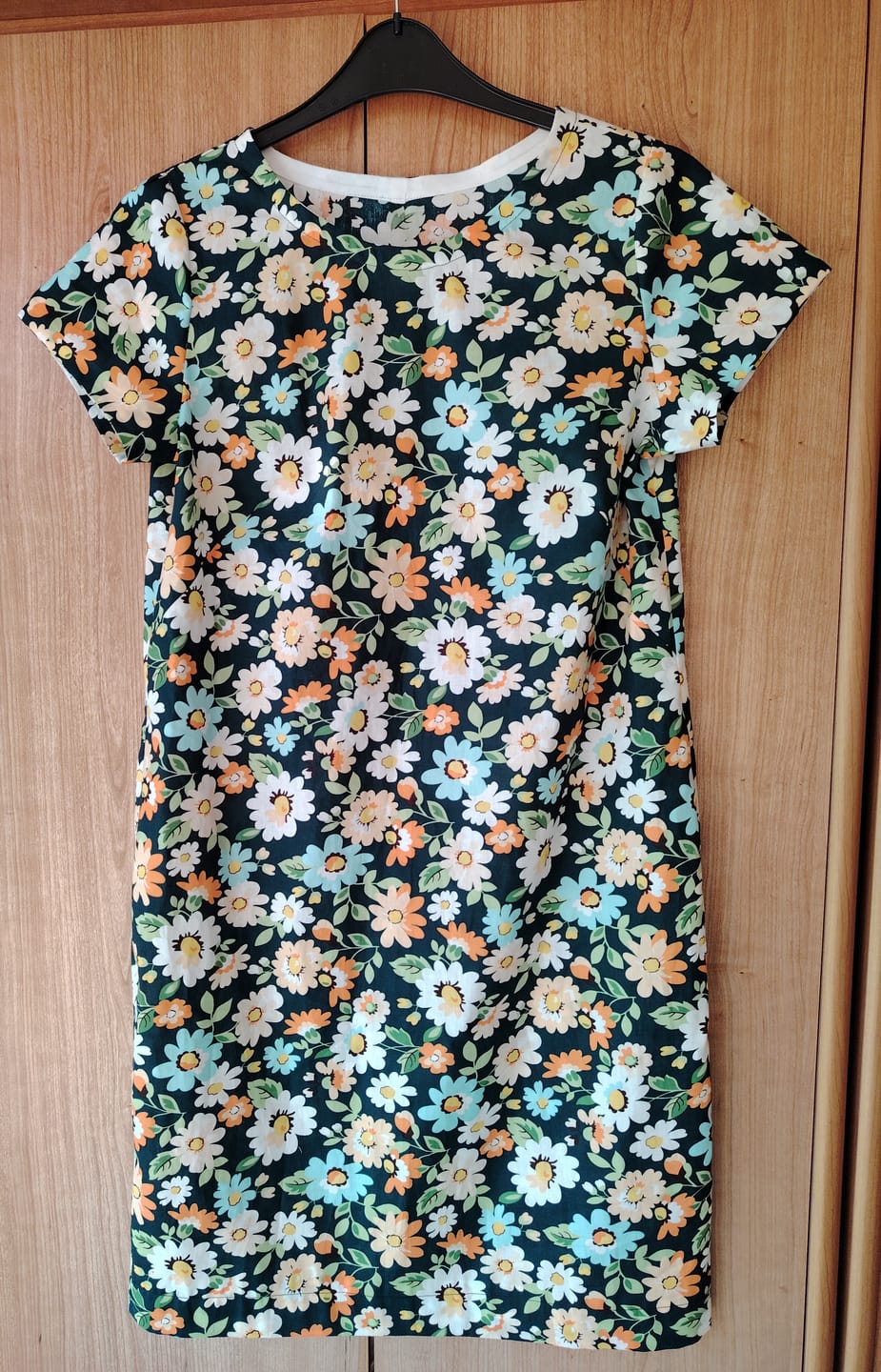 Customer photo review of Blue, Orange and White Floral Cotton Poplin Fabric