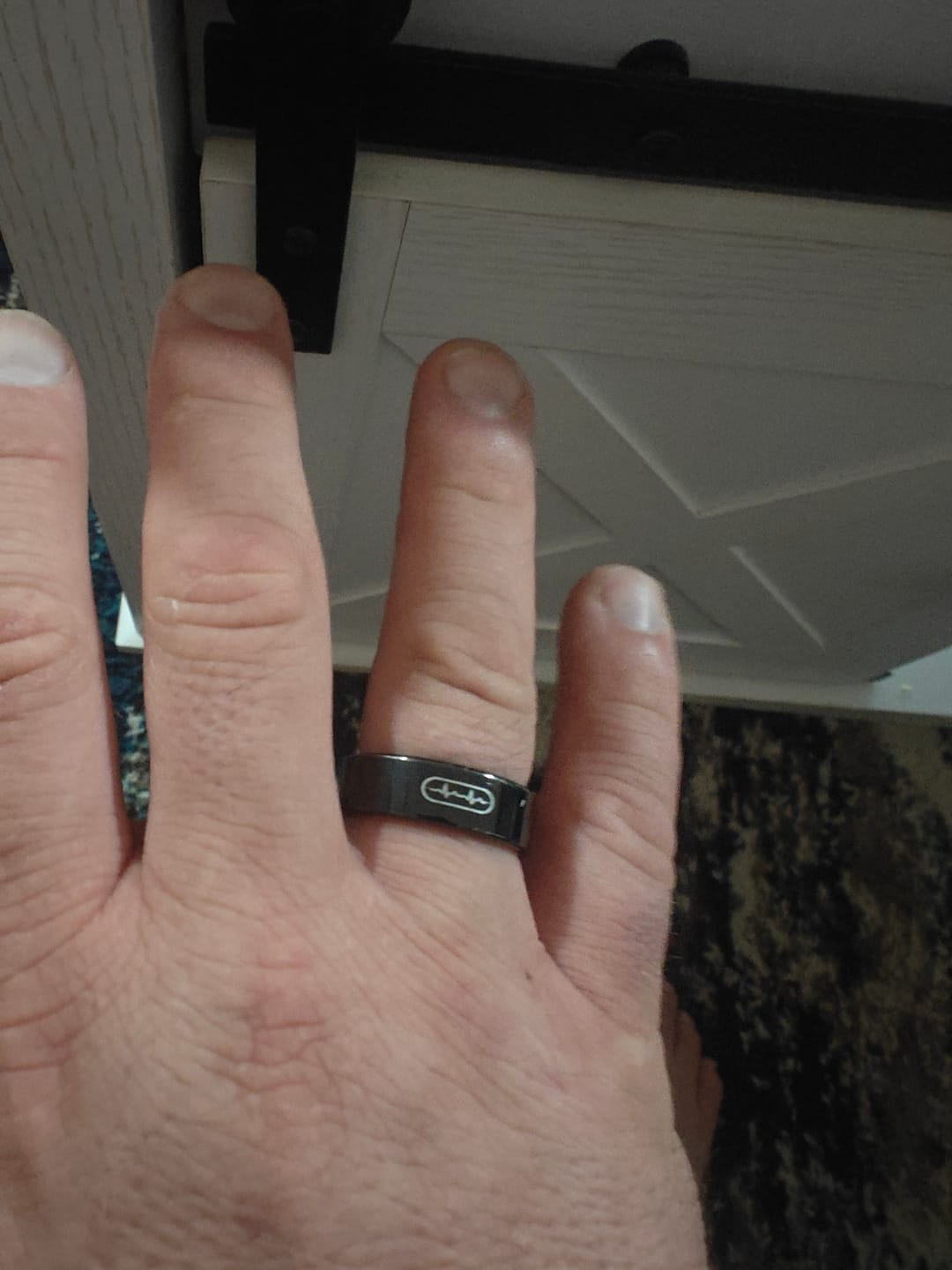 Customer photo review of FITAOS R09 Blood Glucose ECG/EKG Blood Pressure Monitoring AI Health Analysis Smart Ring