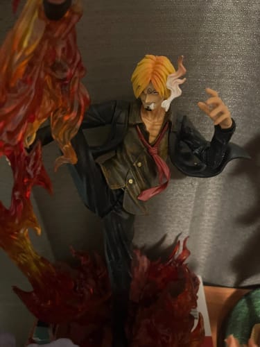 Customer photo review of Figurine Sanji " Fire Kick " | One Piece