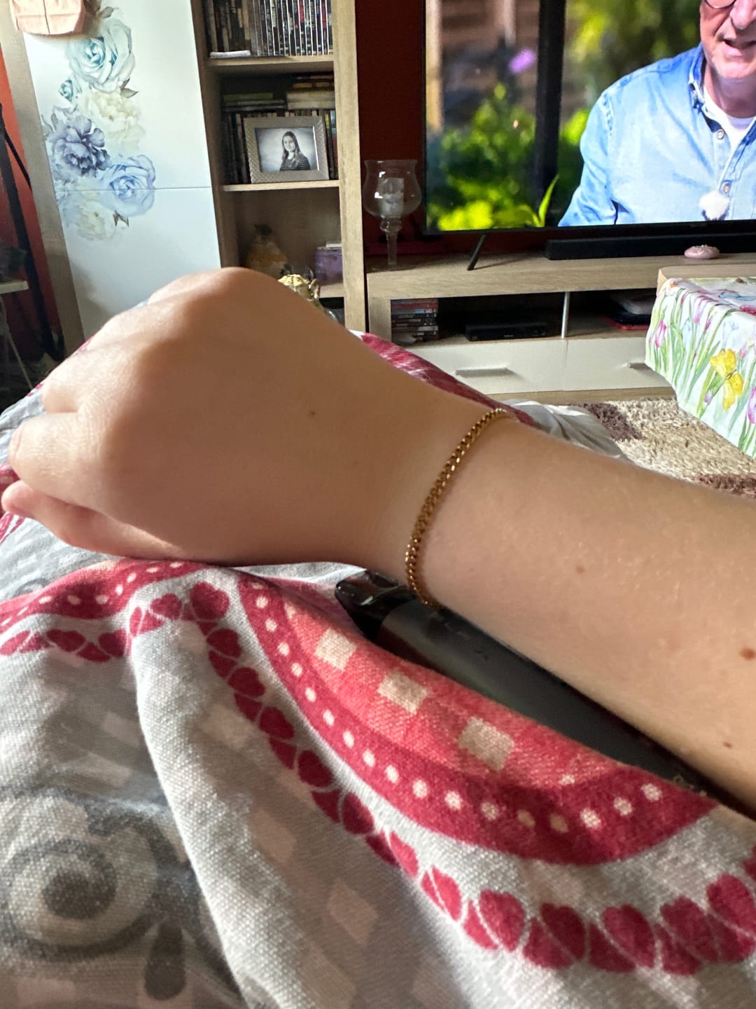 Customer photo review of Tilumé. Sada permanentých náramkov