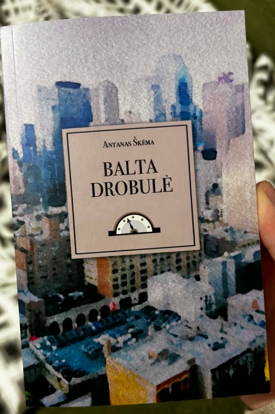Customer photo review of Balta drobulė: pirmas avangardinis lietuviškas romanas