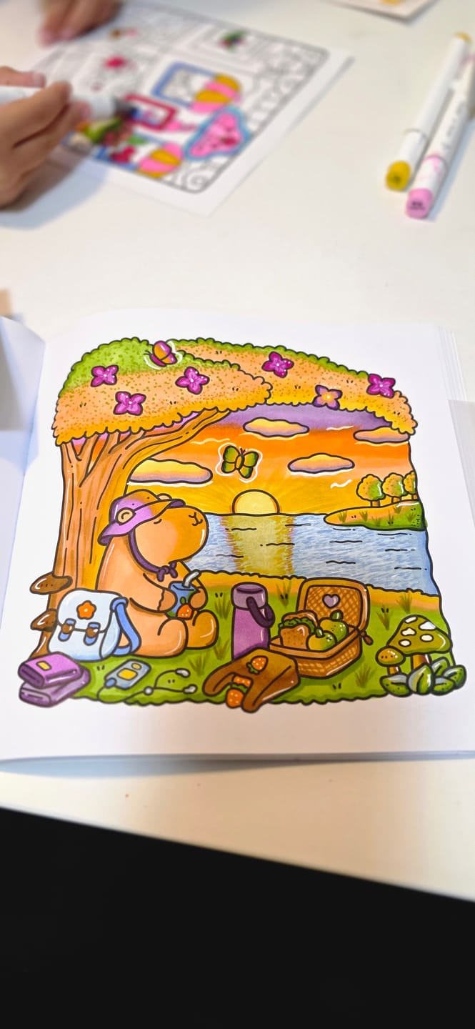 Customer photo review of Ohuhu Honolulu 72 Colors Dual Tips Alcohol Art Markers (New Color Codes)