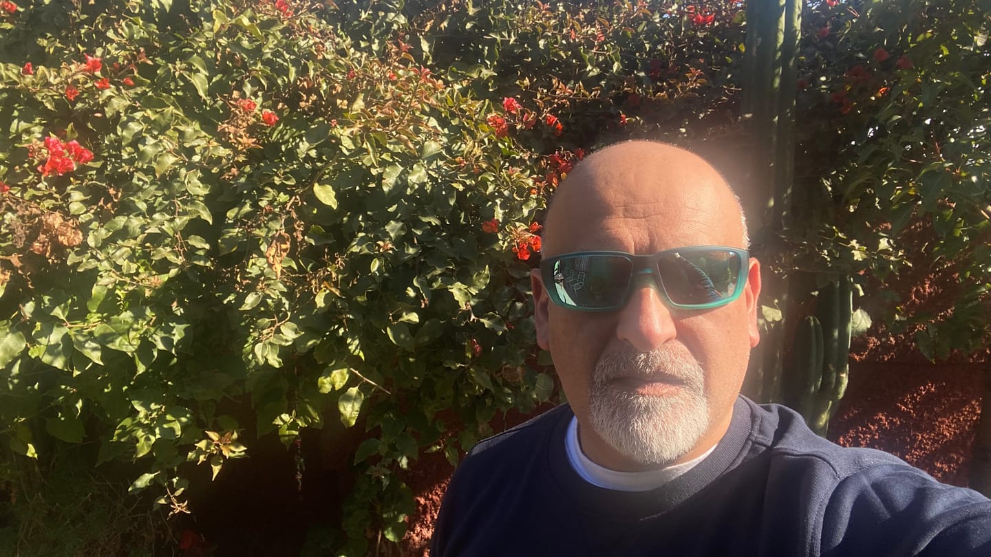 Customer photo review of Serie Y Aqua ICE Blue Polarized - YELCHO®